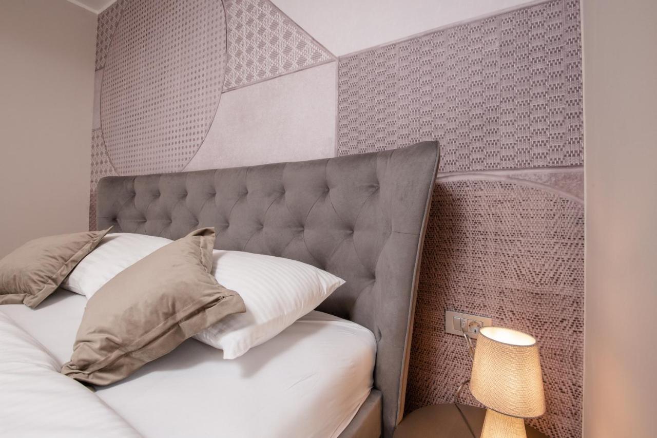 Deluxe Apartments & Rooms Revis 里耶卡 外观 照片