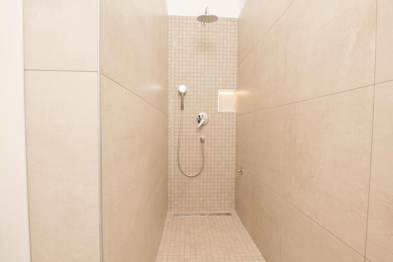 Deluxe Apartments & Rooms Revis 里耶卡 外观 照片