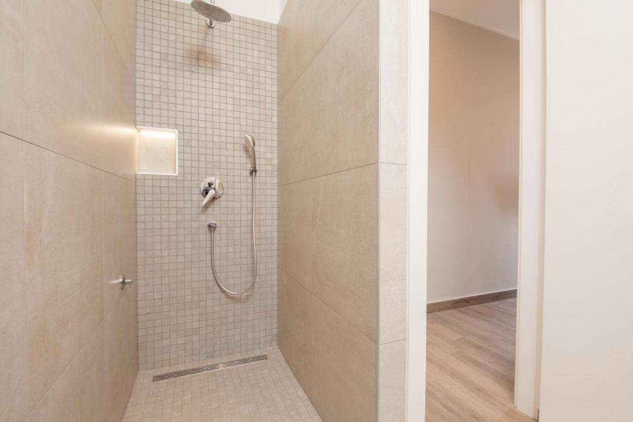 Deluxe Apartments & Rooms Revis 里耶卡 外观 照片